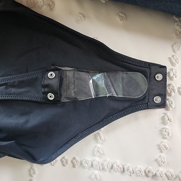 Everlane NWT off the Shoulder thong bodysuit in black size XS - Picture 6 of 6